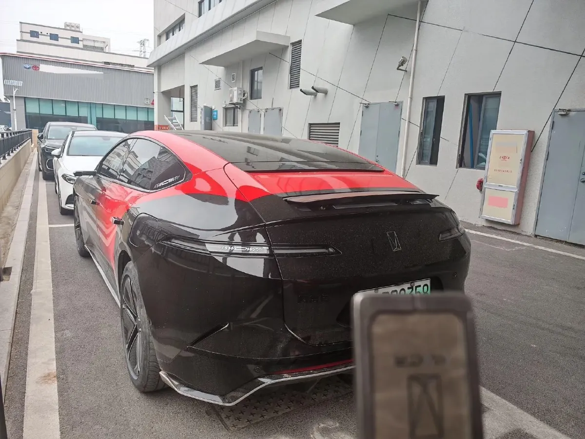 2024 Avatr 12 BEV 94.5KWH,autocango,china used car exporter,china ev exporter,chinese used car exporter,chinese used ev exporter