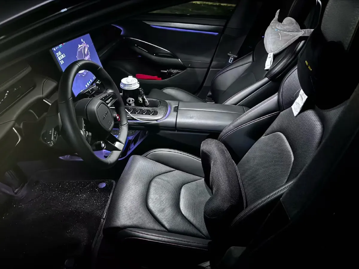 2024 MI SU7 BEV 94.3KWH,autocango,china used car exporter,china ev exporter,chinese used car exporter,chinese used ev exporter