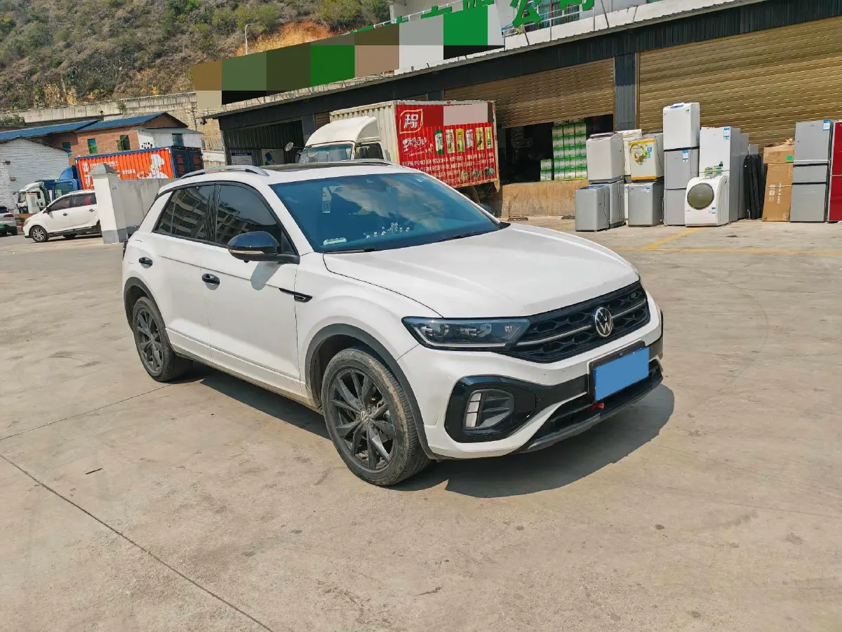2023 Volkswagen T-Roc 1.5T 160HP L4 7DCT,autocango,china used car exporter,china ev exporter,chinese used car exporter,chinese used ev exporter