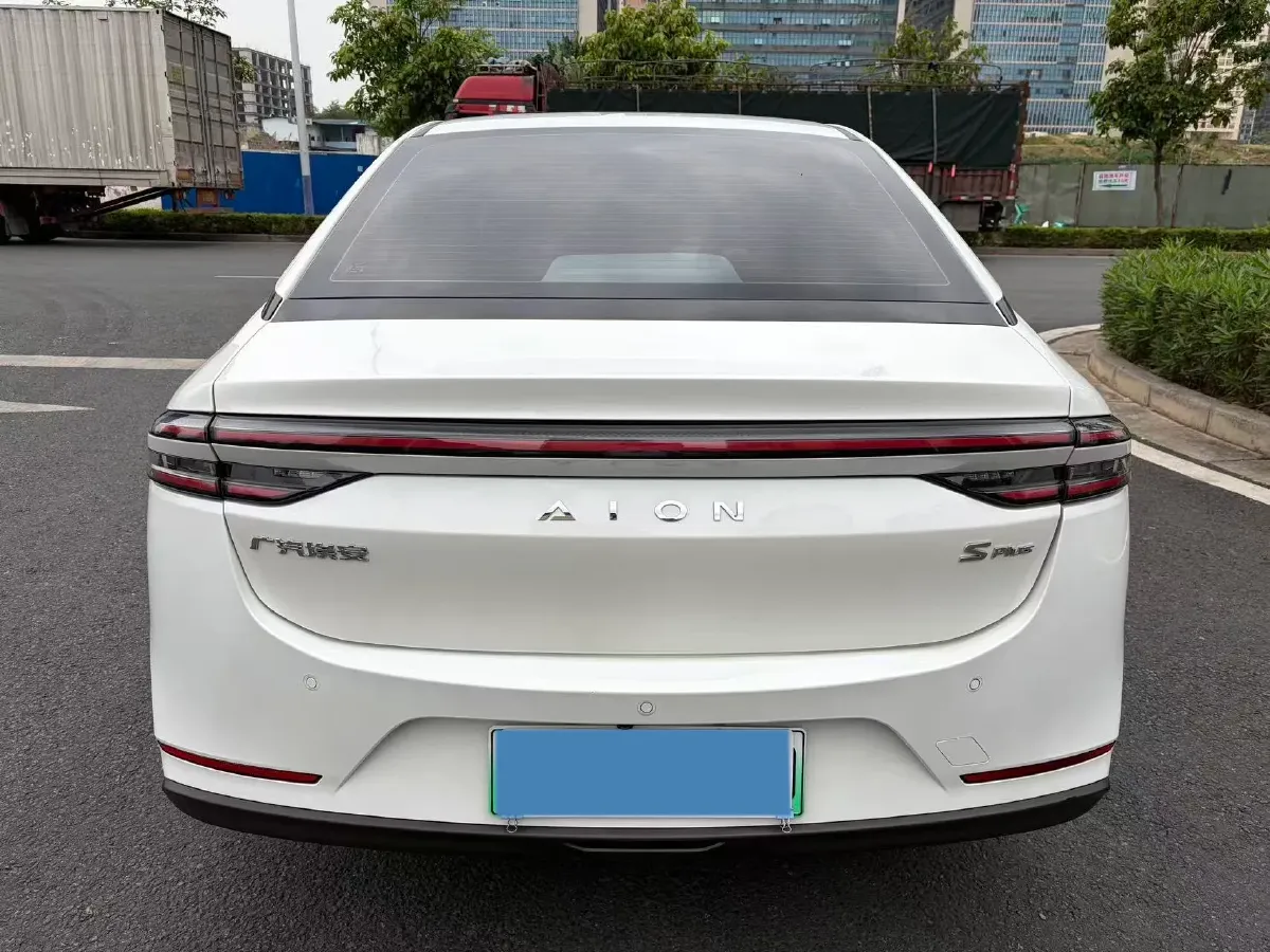 2022 ChangAn Oshan Z6 1.5T 170HP L4 6TCT PHEV 28.4KWH,autocango,china used car exporter,china ev exporter,chinese used car exporter,chinese used ev exporter