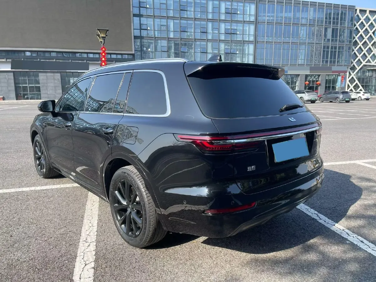 2021 Li ONE Range Extended 131HP REEV 40.5KWH,autocango,china used car exporter,china ev exporter,chinese used car exporter,chinese used ev exporter