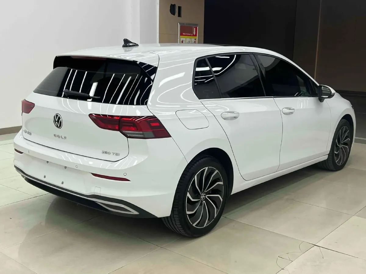 2023 Volkswagen Golf 1.4T 150HP L4 7DCT,autocango,china used car exporter,china ev exporter,chinese used car exporter,chinese used ev exporter