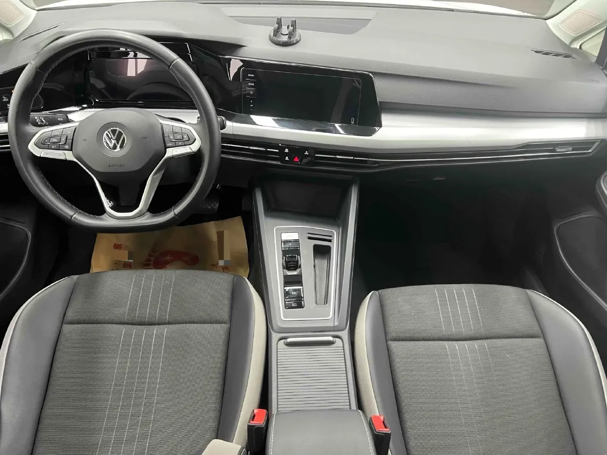 2023 Volkswagen Golf 1.4T 150HP L4 7DCT,autocango,china used car exporter,china ev exporter,chinese used car exporter,chinese used ev exporter