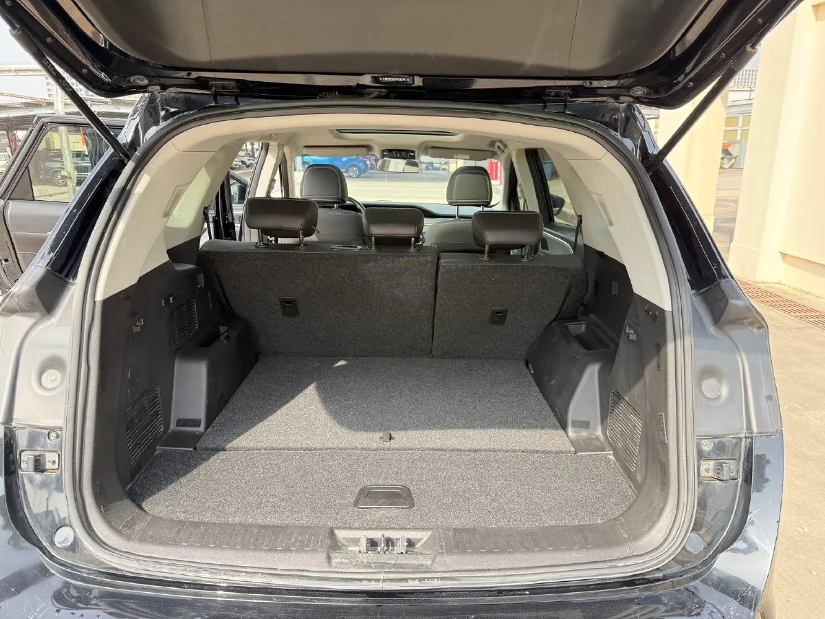 2023 Jetour X90 Plus 1.6T 197HP L4 7DCT,autocango,china used car exporter,china ev exporter,chinese used car exporter,chinese used ev exporter