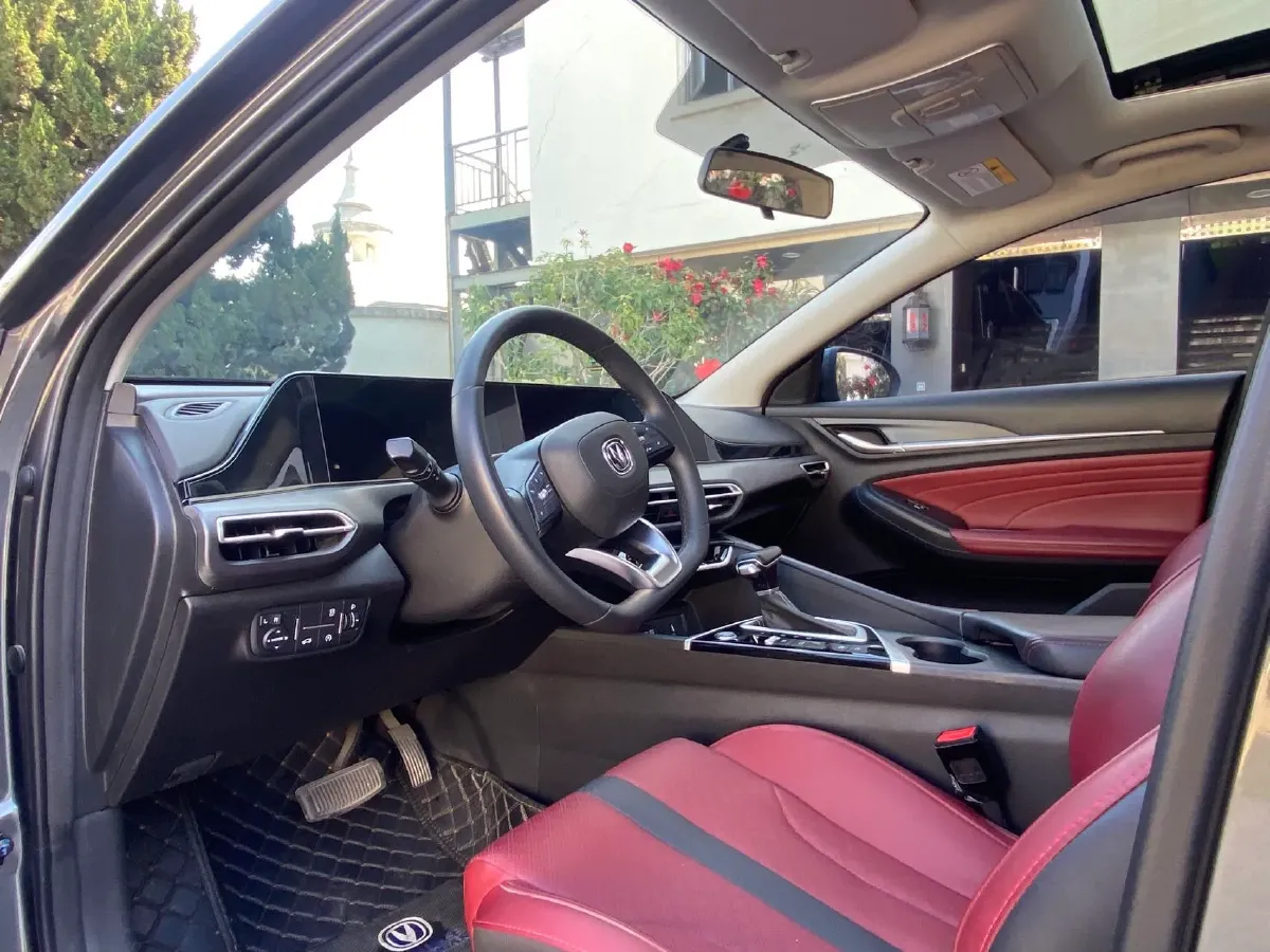 2021 ChangAn Eado 1.4T 160HP L4 7DCT,autocango,china used car exporter,china ev exporter,chinese used car exporter,chinese used ev exporter