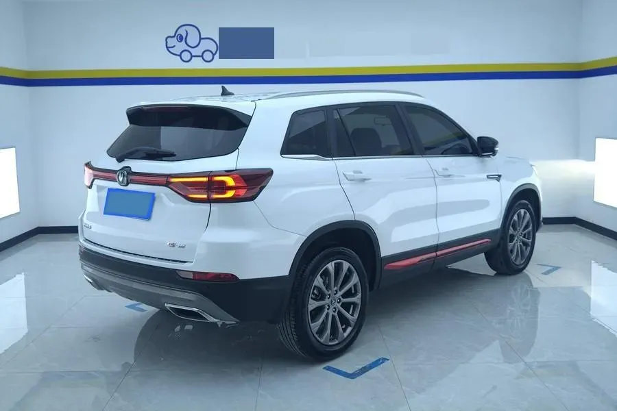 2023 ChangAn CS75 1.5T 188HP L4 7DCT,autocango,china used car exporter,china ev exporter,chinese used car exporter,chinese used ev exporter