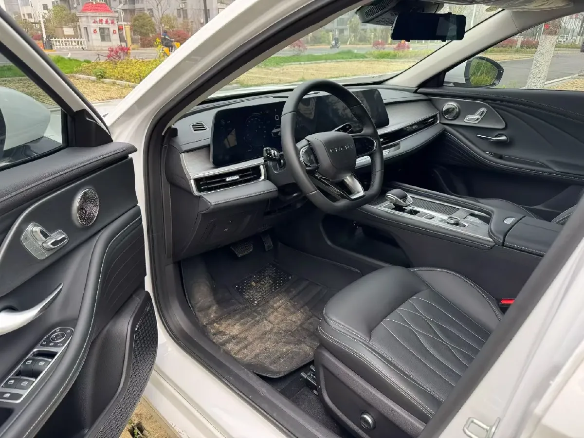 2024 Chery Arrizo 8 1.6T 197HP L4 7DCT,autocango,china used car exporter,china ev exporter,chinese used car exporter,chinese used ev exporter