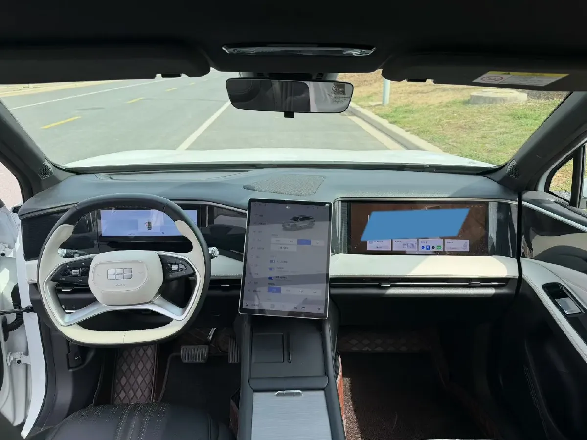 2023 Geely Galaxy L7 1.5T 163HP L4 3DHT PHEV 18.7KWH,autocango,china used car exporter,china ev exporter,chinese used car exporter,chinese used ev exporter