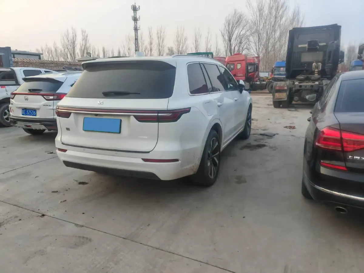 2021 Li ONE Range Extended 131HP REEV 40.5KWH,autocango,china used car exporter,china ev exporter,chinese used car exporter,chinese used ev exporter