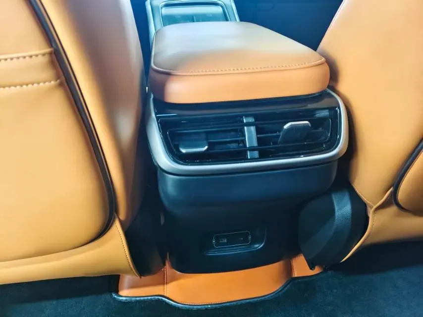 2022 Xpeng G9 BEV 98KWH,autocango,china used car exporter,china ev exporter,chinese used car exporter,chinese used ev exporter