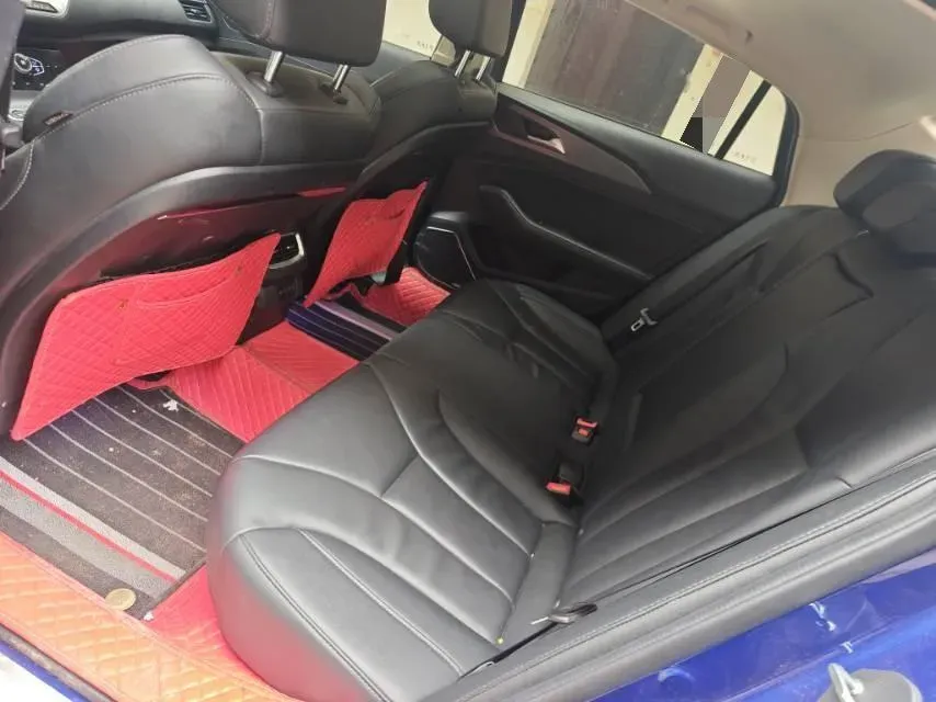 2022 HongQi H5 1.8T 197HP L4 6AT,autocango,china used car exporter,china ev exporter,chinese used car exporter,chinese used ev exporter