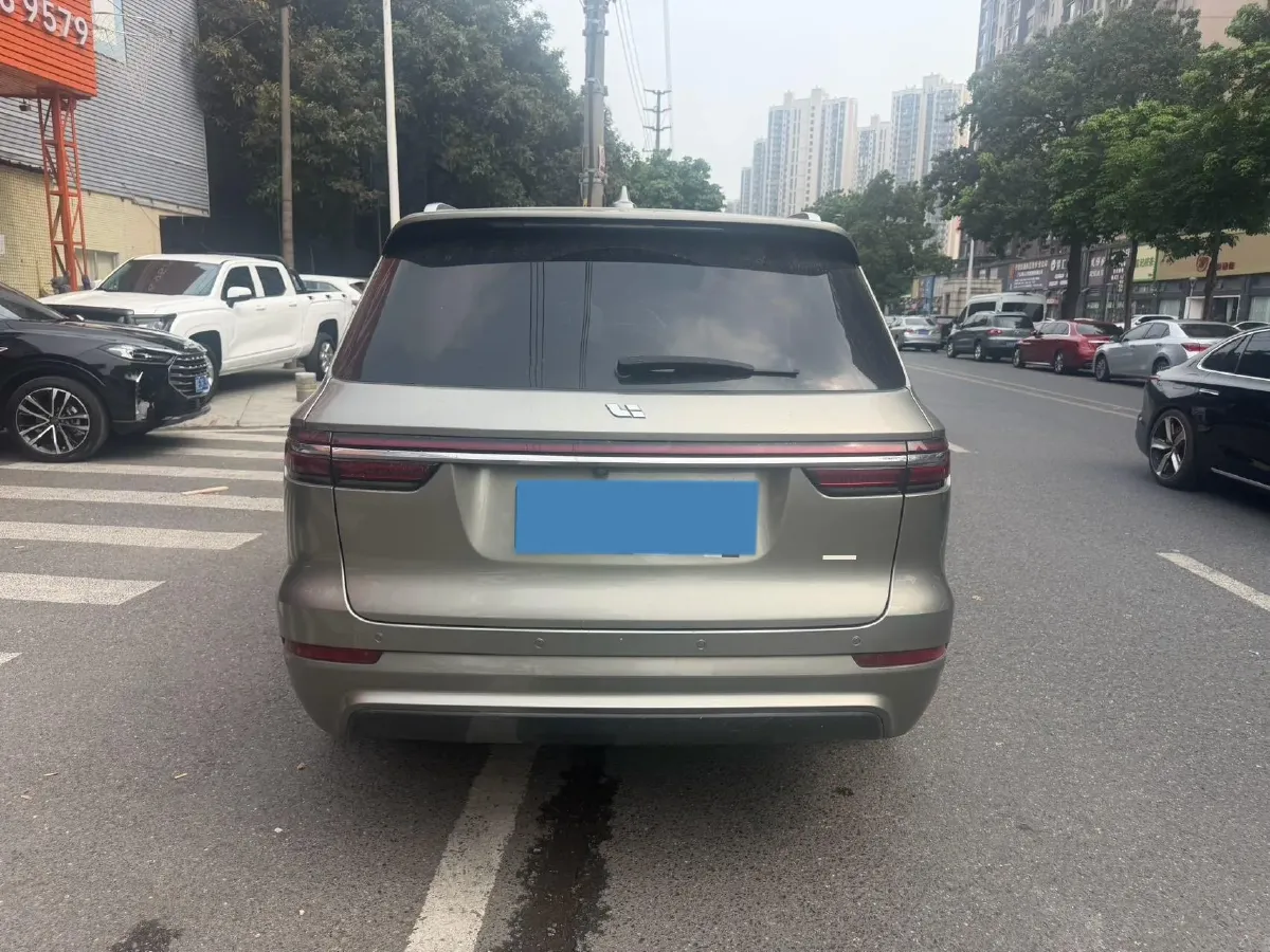 2020 Li ONE Range Extended 131HP REEV 40.5KWH,autocango,china used car exporter,china ev exporter,chinese used car exporter,chinese used ev exporter