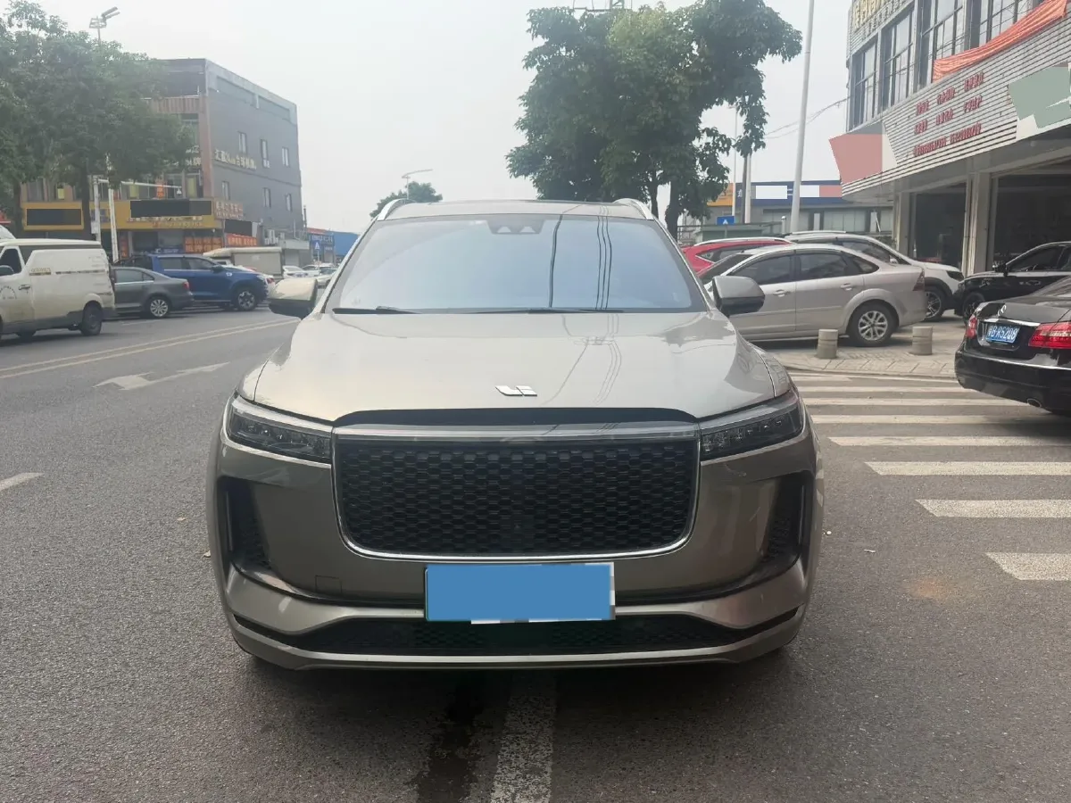 2020 Li ONE Range Extended 131HP REEV 40.5KWH,autocango,china used car exporter,china ev exporter,chinese used car exporter,chinese used ev exporter