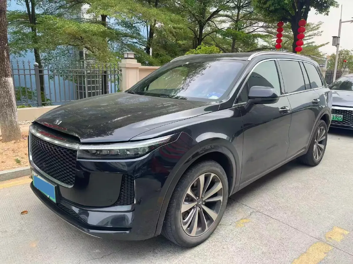 2020 Li ONE Range Extended 131HP REEV 40.5KWH,autocango,china used car exporter,china ev exporter,chinese used car exporter,chinese used ev exporter