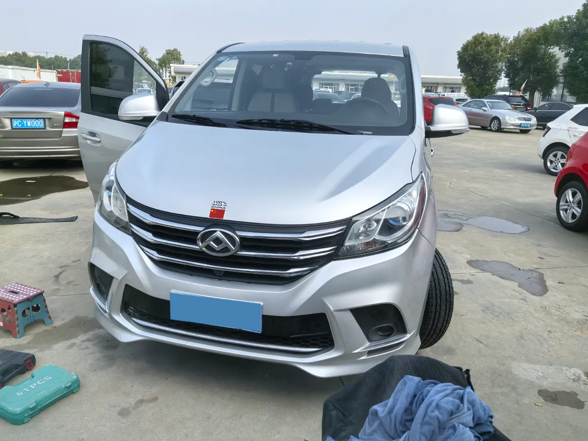 2020 Volkswagen Golf Sportsvan 1.2T 116HP L4 7DCT,autocango,china used car exporter,china ev exporter,chinese used car exporter,chinese used ev exporter