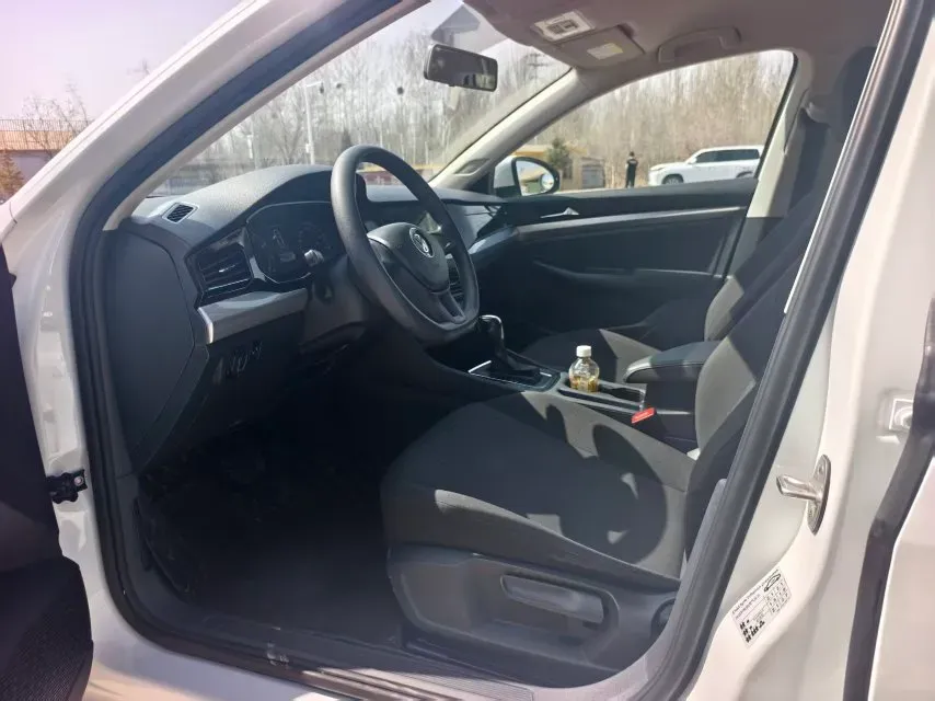 2020 Volkswagen Bora 1.5L 113HP L4 6AT,autocango,china used car exporter,china ev exporter,chinese used car exporter,chinese used ev exporter