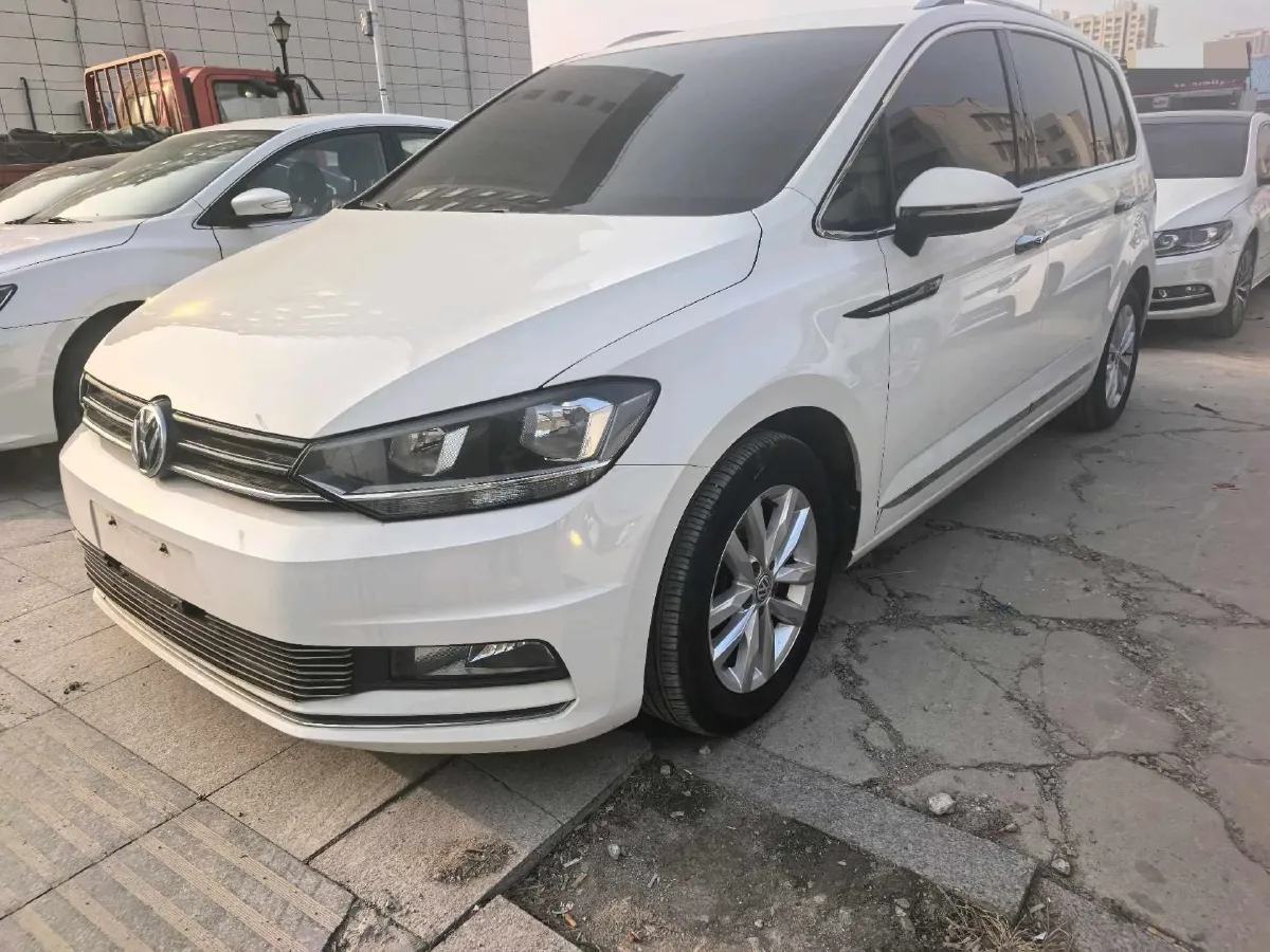 2018 Volkswagen Golf Sportsvan 1.4T 131HP L4 7DCT,autocango,china used car exporter,china ev exporter,chinese used car exporter,chinese used ev exporter