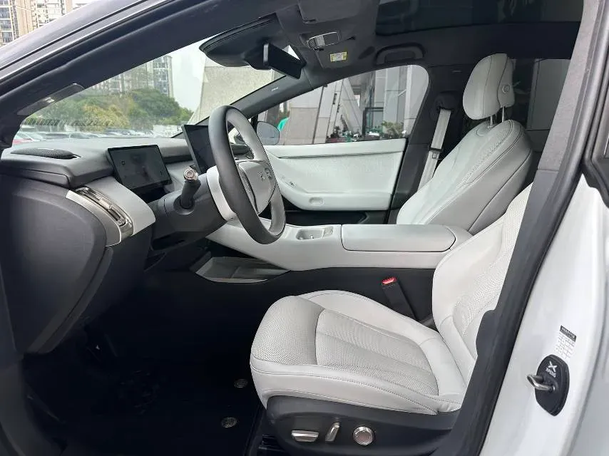 2024 Xpeng P7+ BEV 60.7KWH,autocango,china used car exporter,china ev exporter,chinese used car exporter,chinese used ev exporter