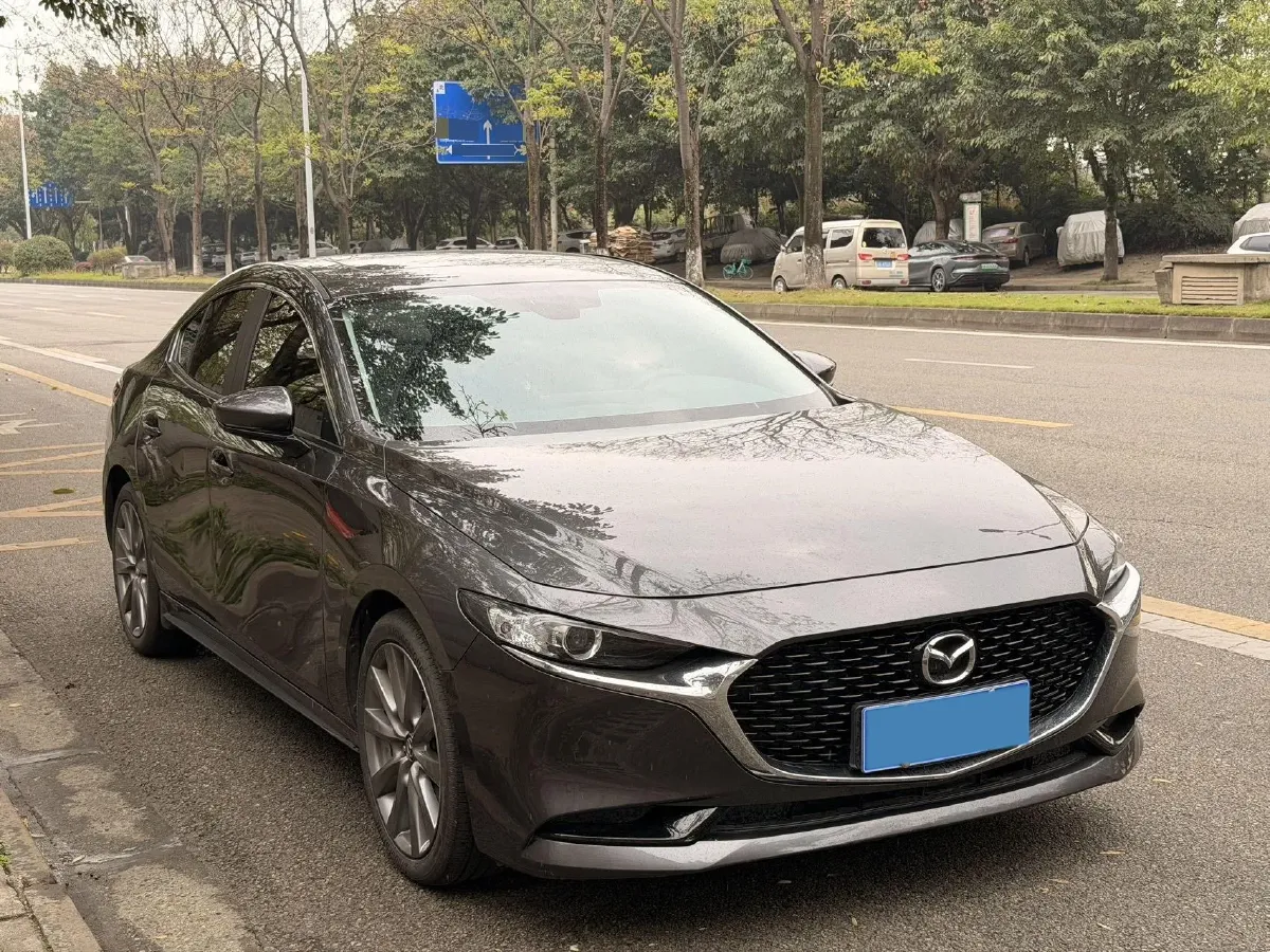 2022 Mazda 3 Axela 2.0L 158HP L4 6AT,autocango,china used car exporter,china ev exporter,chinese used car exporter,chinese used ev exporter