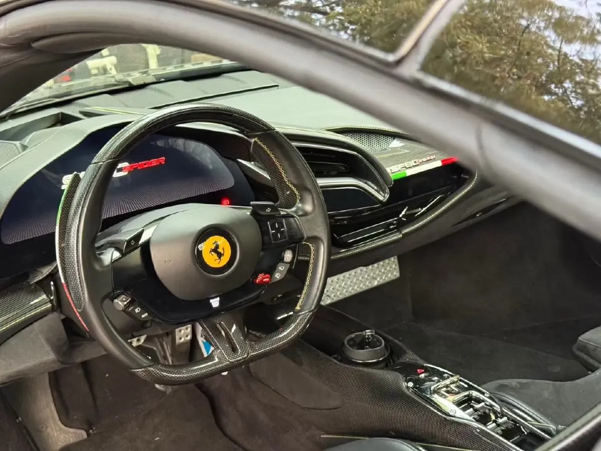 2021 Ferrari SF90 3.9T 781HP V8 8DCT PHEV 7.9KWH,autocango,china used car exporter,china ev exporter,chinese used car exporter,chinese used ev exporter