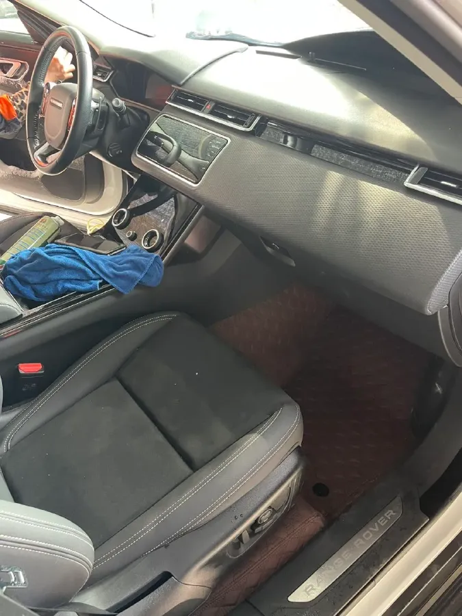 2020 Land Rover Range Rover Velar 2.0T 250HP L4 8AT,autocango,china used car exporter,china ev exporter,chinese used car exporter,chinese used ev exporter