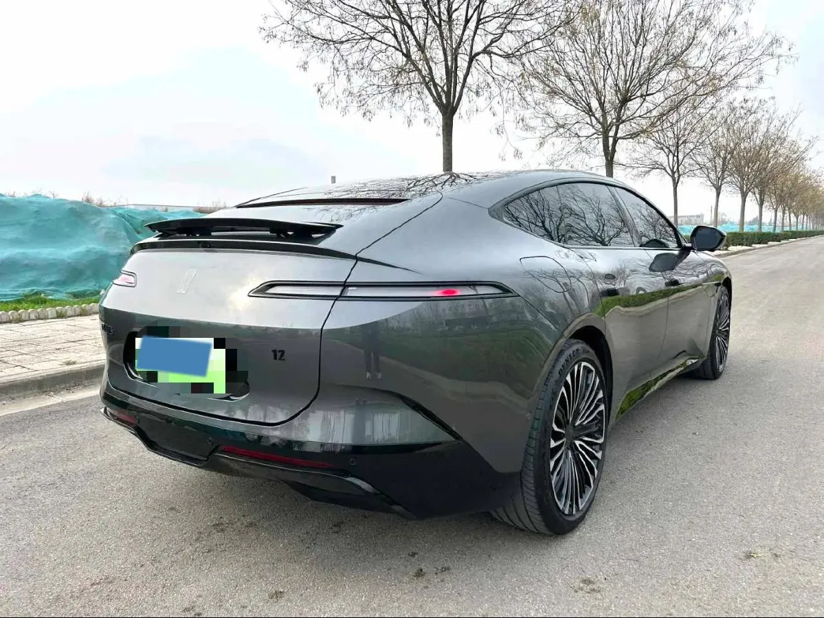 2025 Avatr 12 1.5T 156HP L4 REEV 39.05KWH,autocango,china used car exporter,china ev exporter,chinese used car exporter,chinese used ev exporter