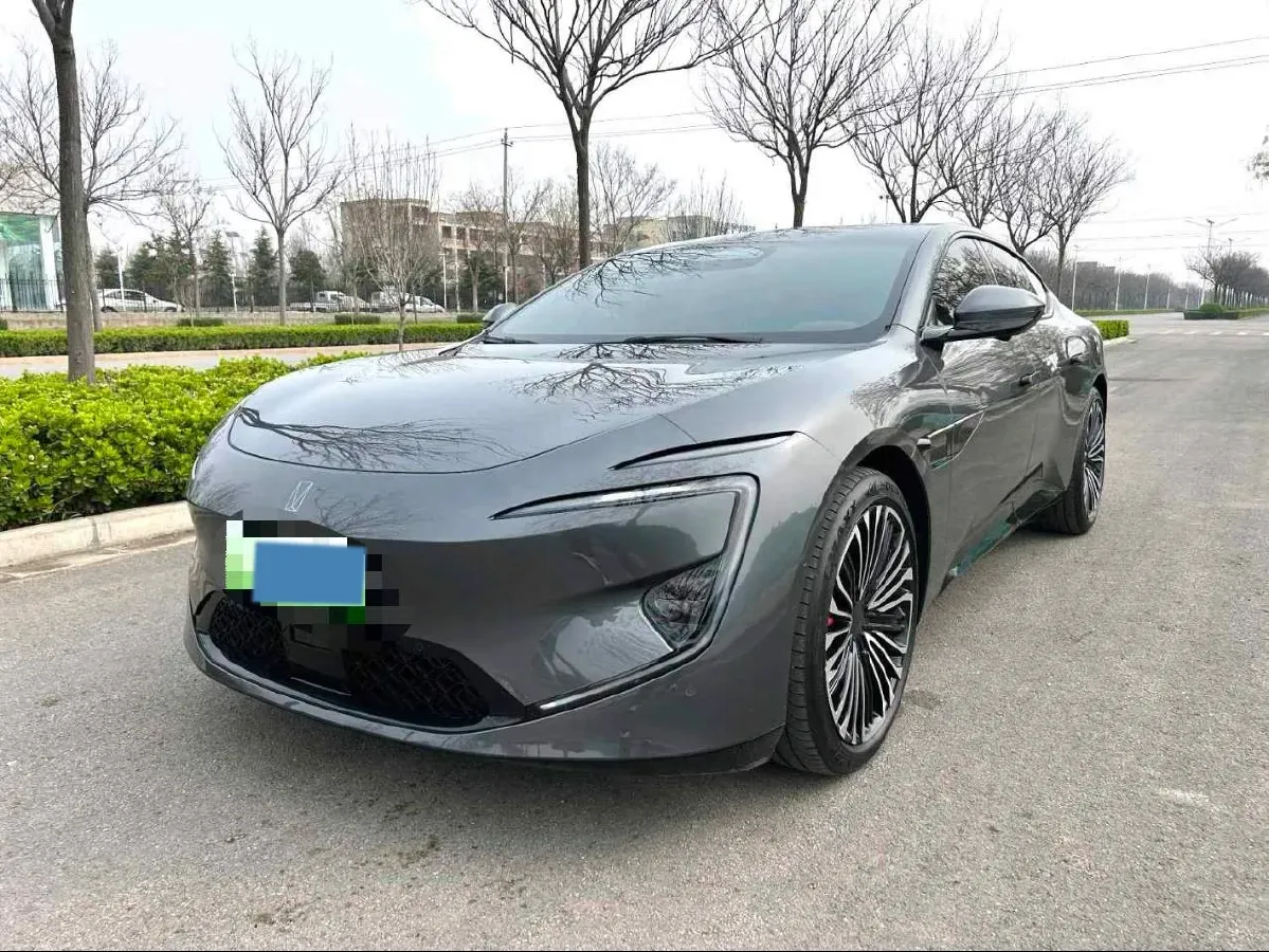 2025 Avatr 12 1.5T 156HP L4 REEV 39.05KWH,autocango,china used car exporter,china ev exporter,chinese used car exporter,chinese used ev exporter