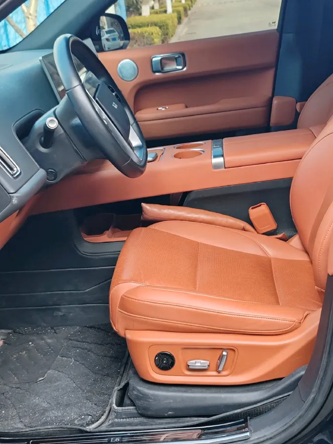 2024 Li L6 Range Extended 154HP L4 REEV 36.8KWH,autocango,china used car exporter,china ev exporter,chinese used car exporter,chinese used ev exporter