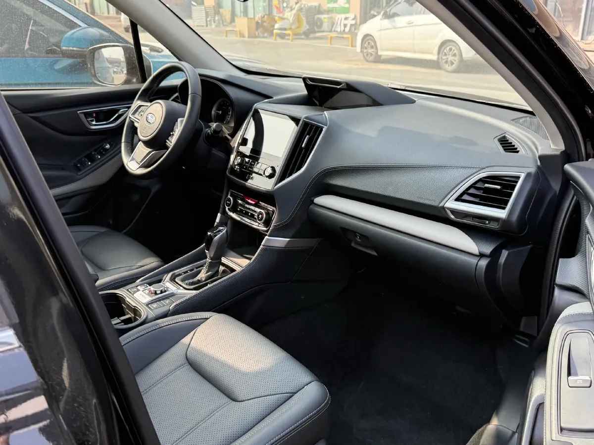 2022 Subaru Forester 2.0L 154HP H4 CVT,autocango,china used car exporter,china ev exporter,chinese used car exporter,chinese used ev exporter