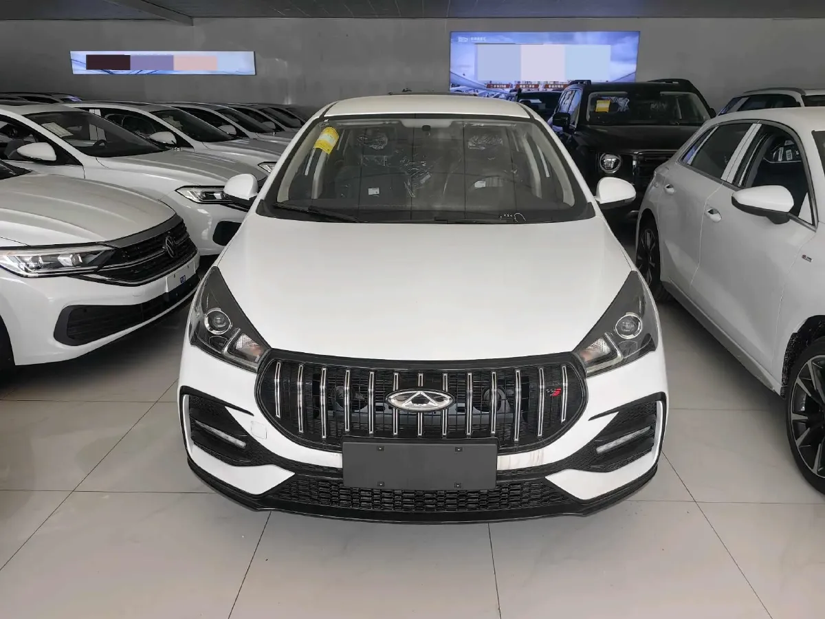 2025 Chery Arrizo 5 1.5L 120HP L4 5MT,autocango,china used car exporter,china ev exporter,chinese used car exporter,chinese used ev exporter