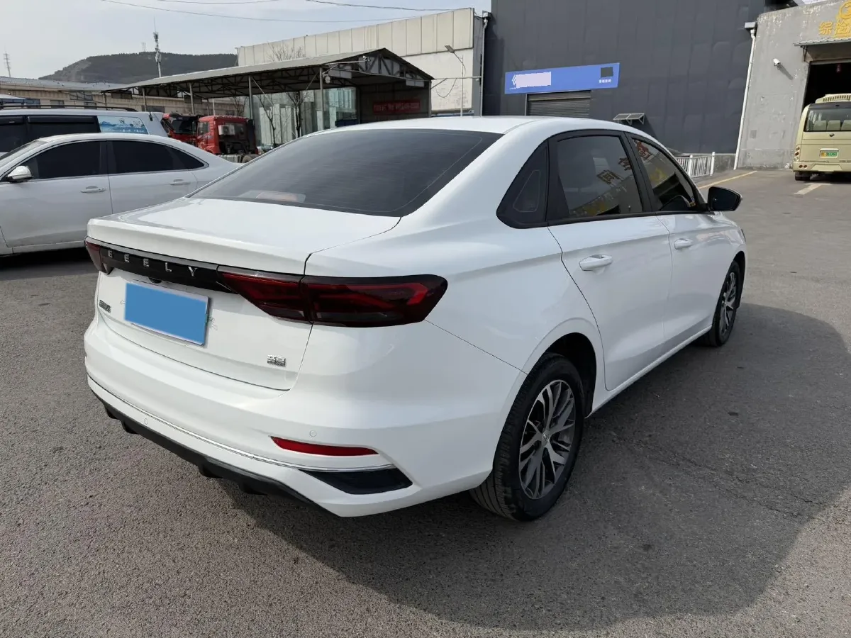 2022 Geely Emgrand 1.5L 114HP L4 CVT,autocango,china used car exporter,china ev exporter,chinese used car exporter,chinese used ev exporter