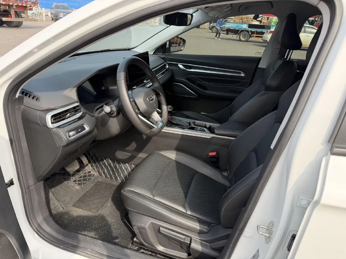 2022 Geely Emgrand 1.5L 114HP L4 CVT,autocango,china used car exporter,china ev exporter,chinese used car exporter,chinese used ev exporter