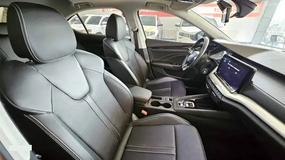 2021 Skoda Octavia 1.4T 150HP L4 7DCT,autocango,china used car exporter,china ev exporter,chinese used car exporter,chinese used ev exporter