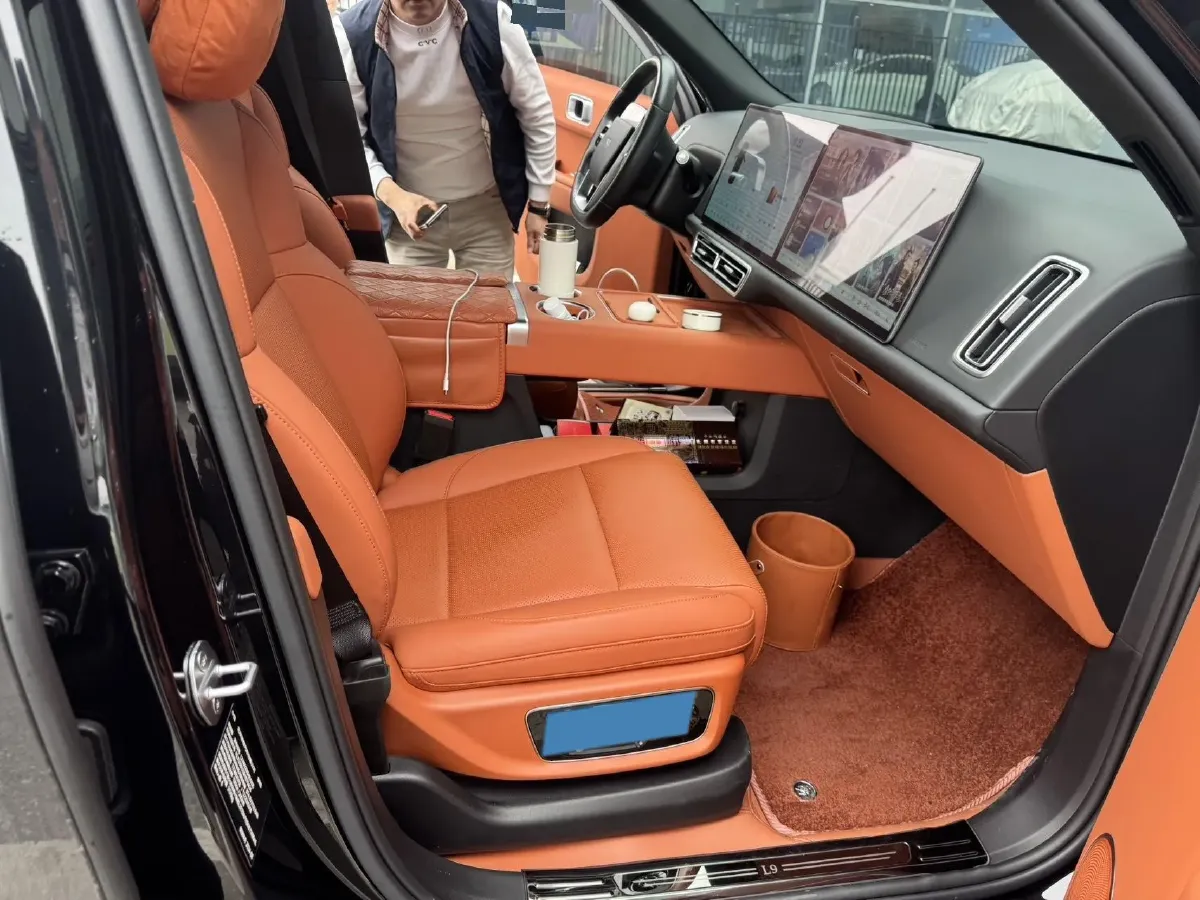 2024 Li L9 Range Extended 154HP REEV 52.3KWH,autocango,china used car exporter,china ev exporter,chinese used car exporter,chinese used ev exporter