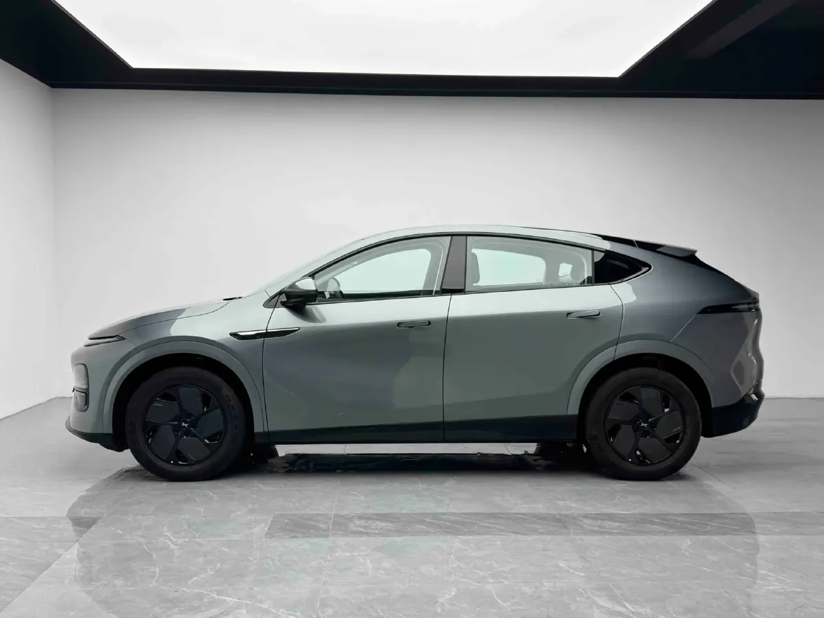 2025 Xpeng G6 BEV 68.5KWH,autocango,china used car exporter,china ev exporter,chinese used car exporter,chinese used ev exporter