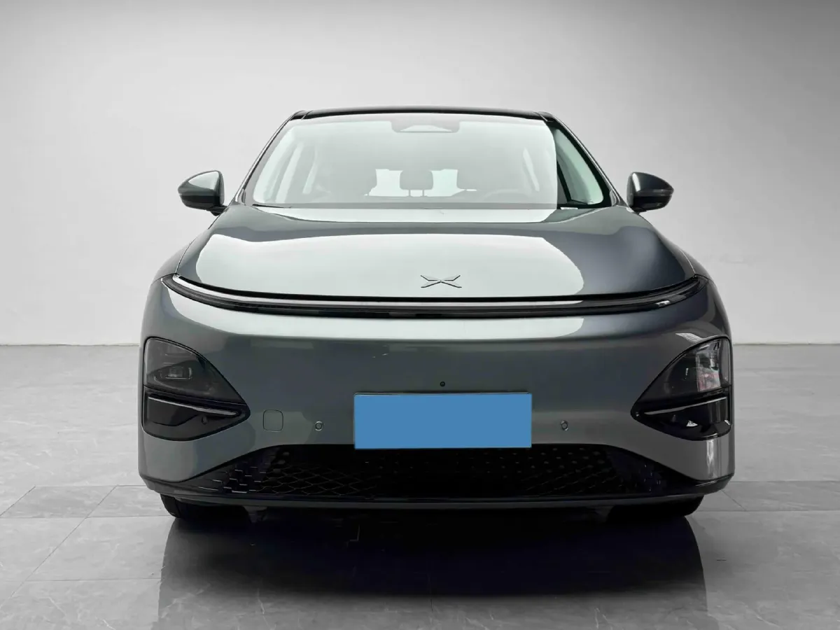 2025 Xpeng G6 BEV 68.5KWH,autocango,china used car exporter,china ev exporter,chinese used car exporter,chinese used ev exporter