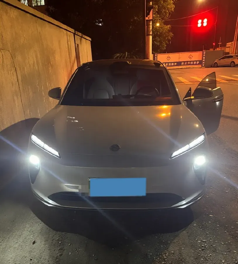 2024 NIO ET5 BEV 75KWH,autocango,china used car exporter,china ev exporter,chinese used car exporter,chinese used ev exporter