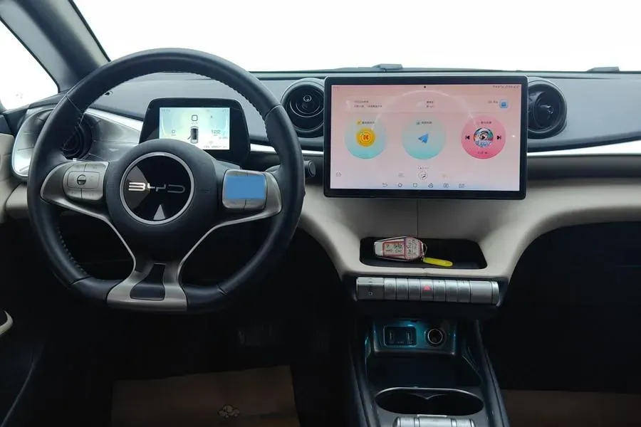 2023 BYD Dolphin BEV 44.928KWH,autocango,china used car exporter,china ev exporter,chinese used car exporter,chinese used ev exporter