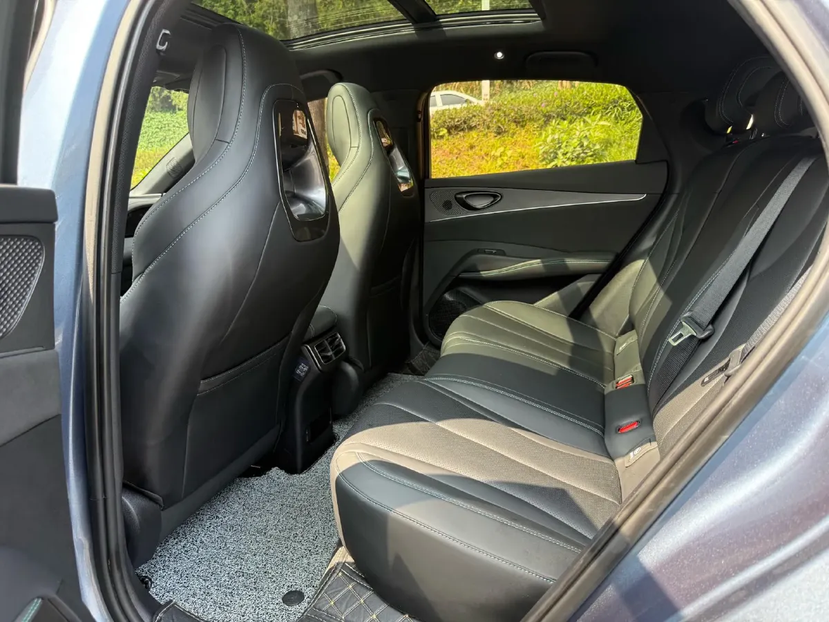 2024 BYD Seal 06 1.5L 101HP L4 E-CVT PHEV 15.87KWH,autocango,china used car exporter,china ev exporter,chinese used car exporter,chinese used ev exporter