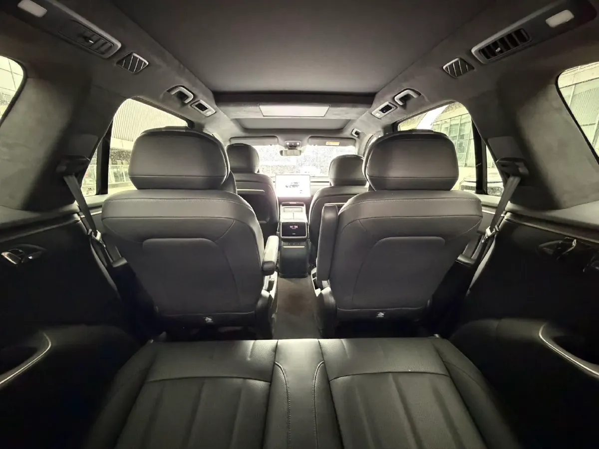 2025 ONVO L90 BEV,autocango,china used car exporter,china ev exporter,chinese used car exporter,chinese used ev exporter