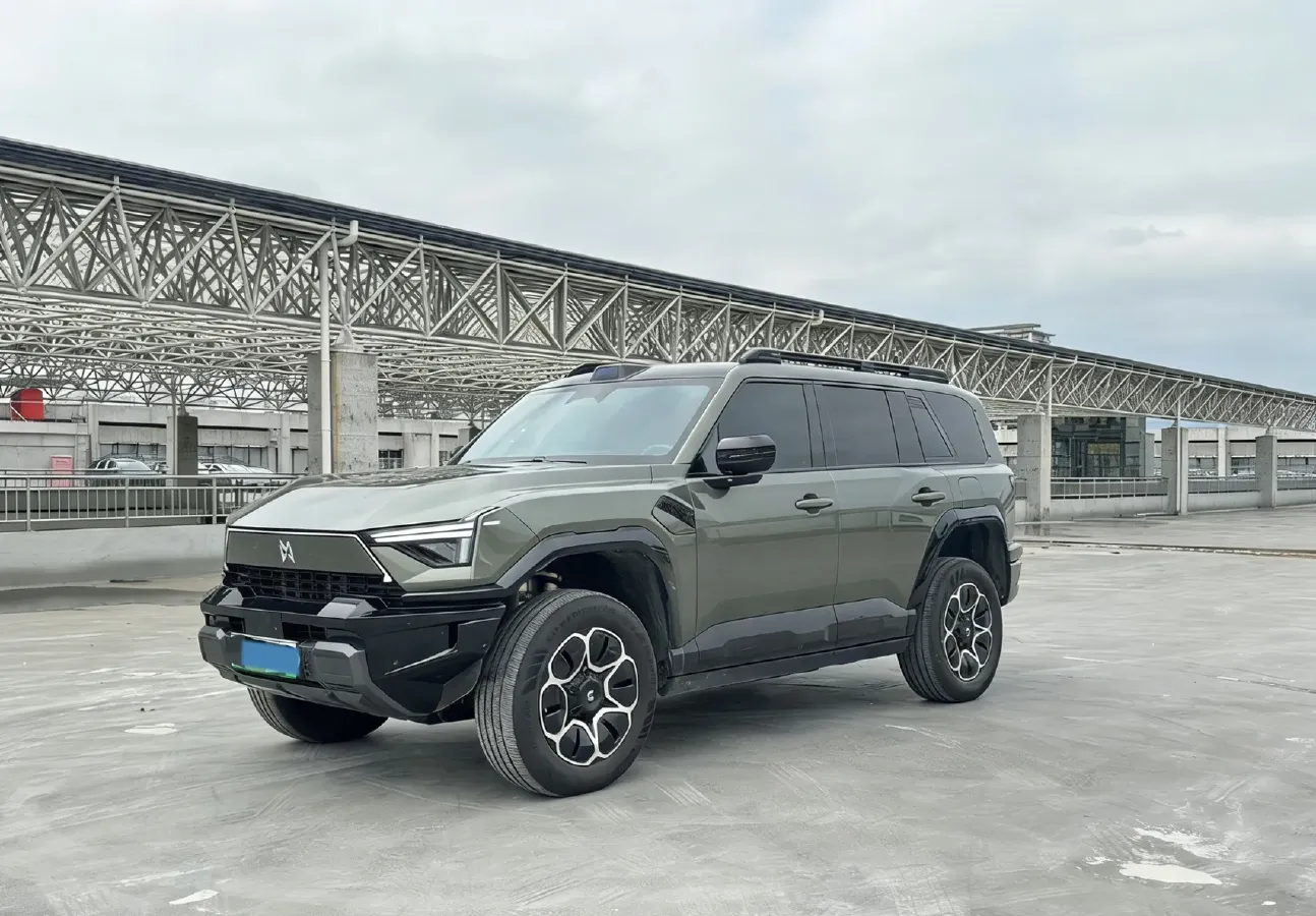 2025 M Hero WarriorM817 1.5T 197HP L4 2DHT PHEV,autocango,china used car exporter,china ev exporter,chinese used car exporter,chinese used ev exporter
