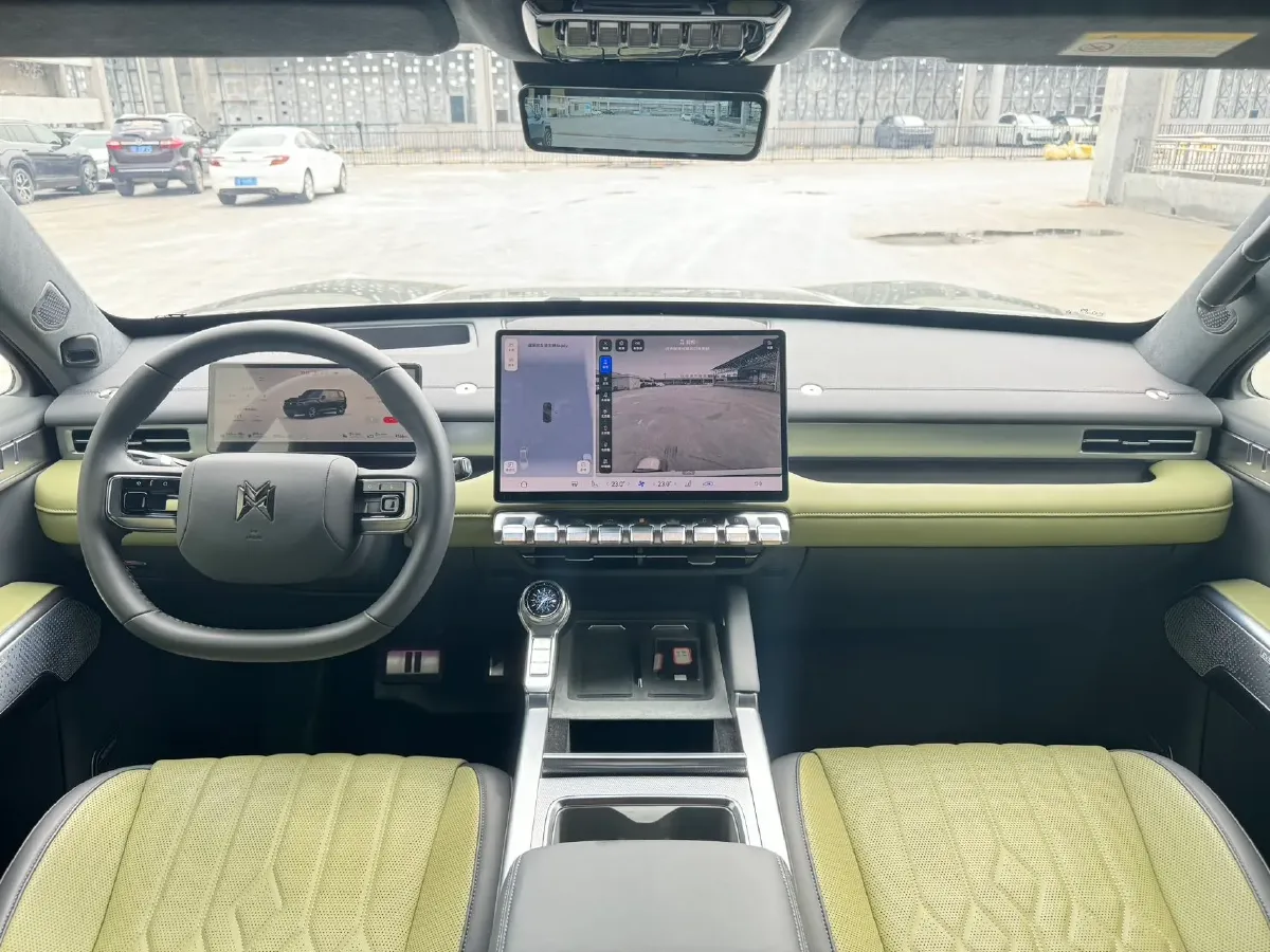 2025 M Hero WarriorM817 1.5T 197HP L4 2DHT PHEV,autocango,china used car exporter,china ev exporter,chinese used car exporter,chinese used ev exporter