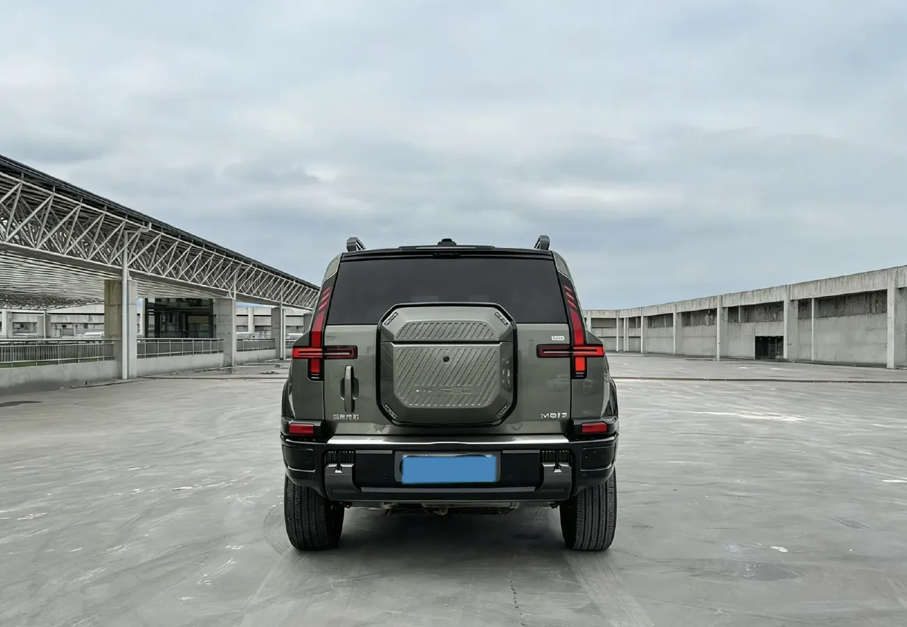 2025 M Hero WarriorM817 1.5T 197HP L4 2DHT PHEV,autocango,china used car exporter,china ev exporter,chinese used car exporter,chinese used ev exporter