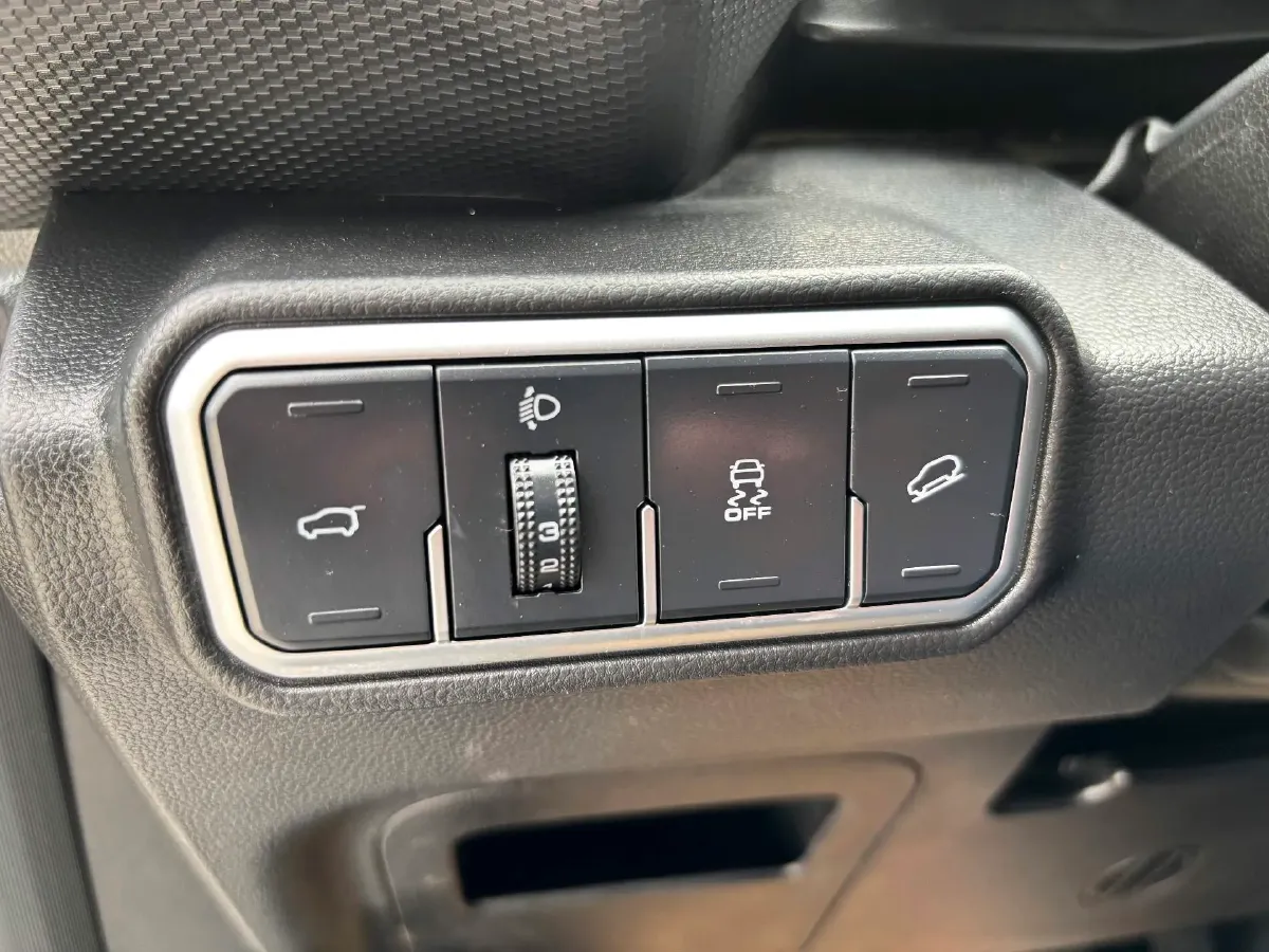 2022 Haval Dargo 2.0T 211HP L4 7DCT,autocango,china used car exporter,china ev exporter,chinese used car exporter,chinese used ev exporter