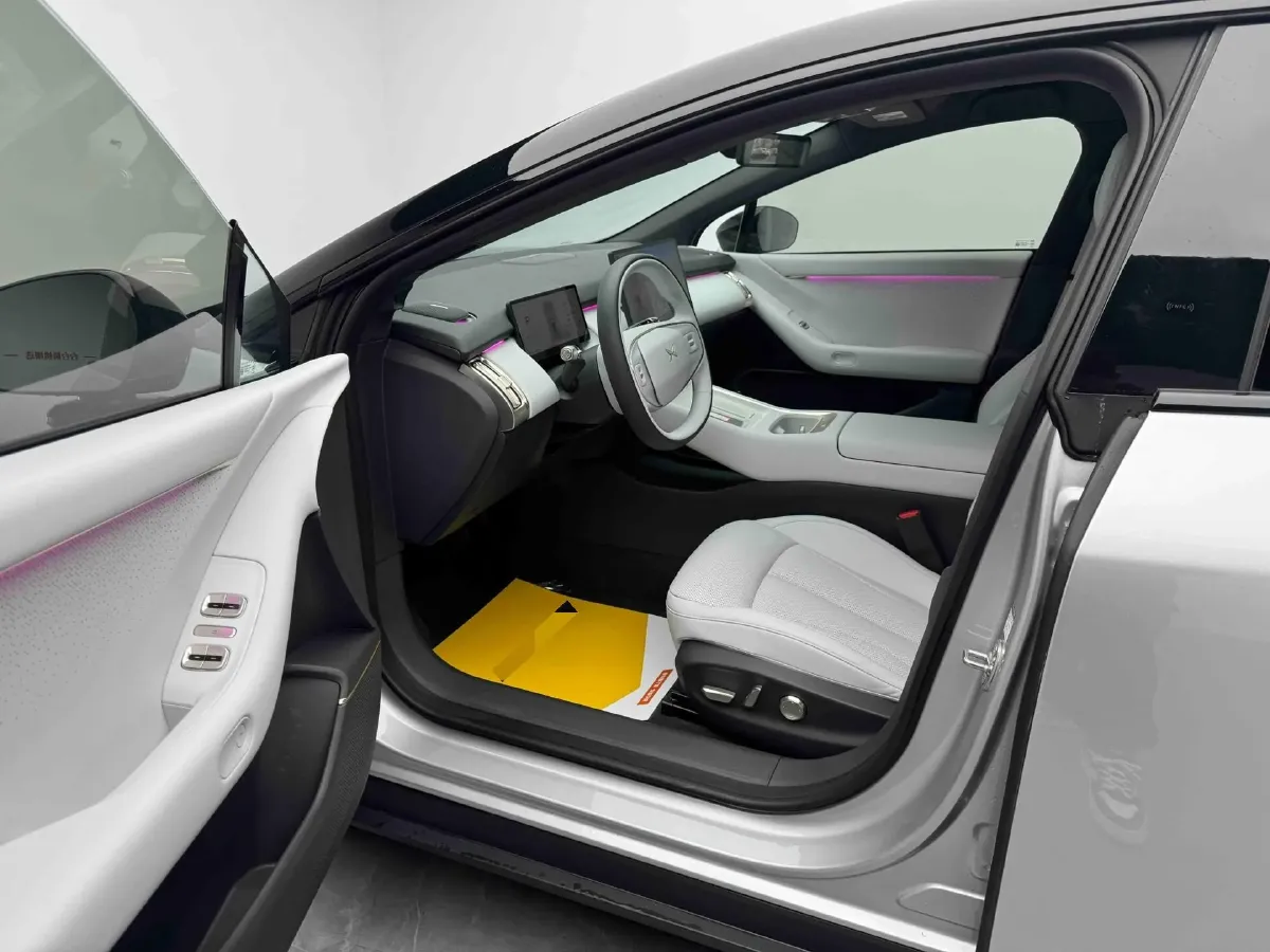 2024 Xpeng P7+ BEV 60.7KWH,autocango,china used car exporter,china ev exporter,chinese used car exporter,chinese used ev exporter