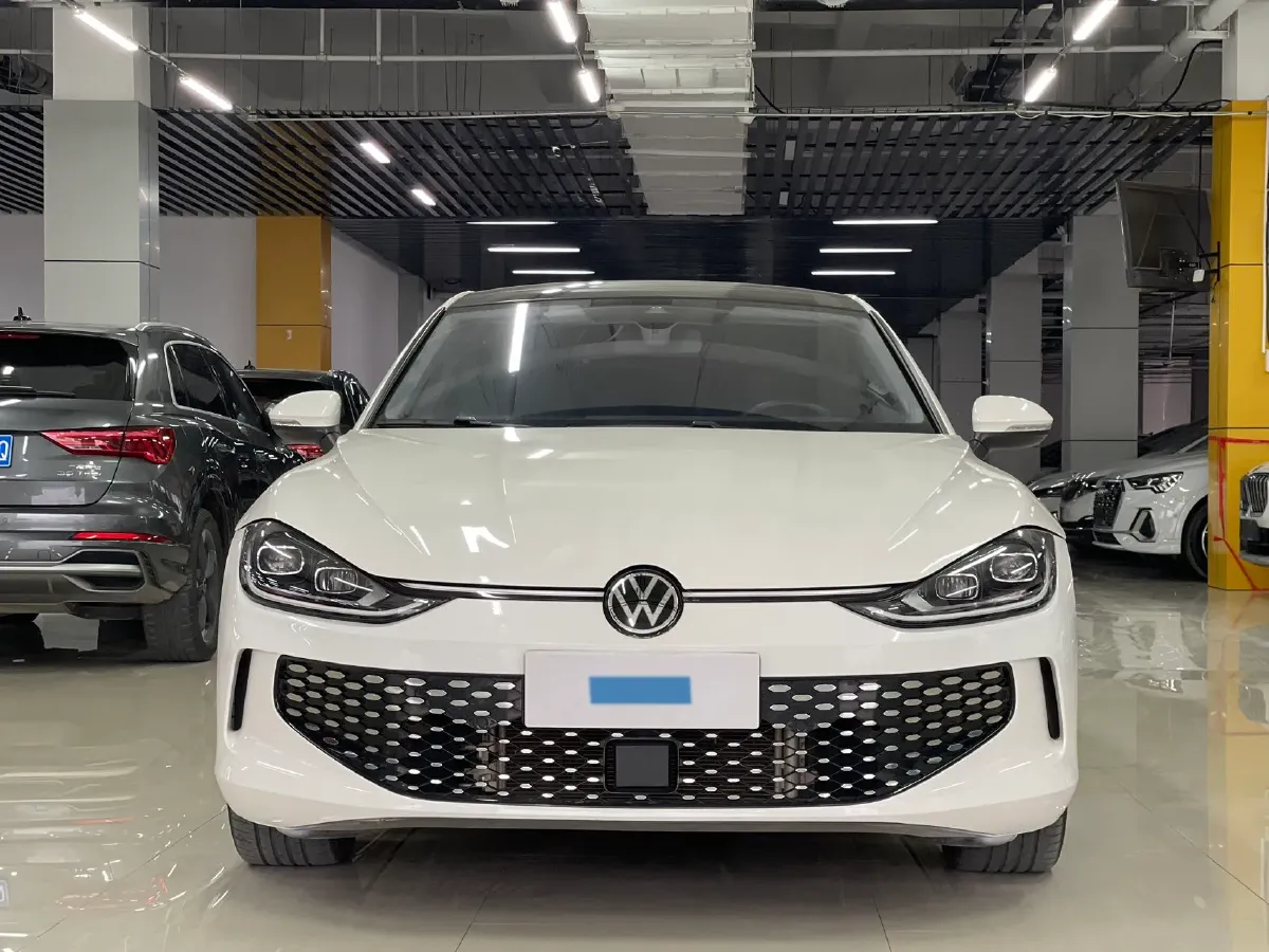 2022 Exceed TXL 2.0T 261HP L4 7DCT,autocango,china used car exporter,china ev exporter,chinese used car exporter,chinese used ev exporter