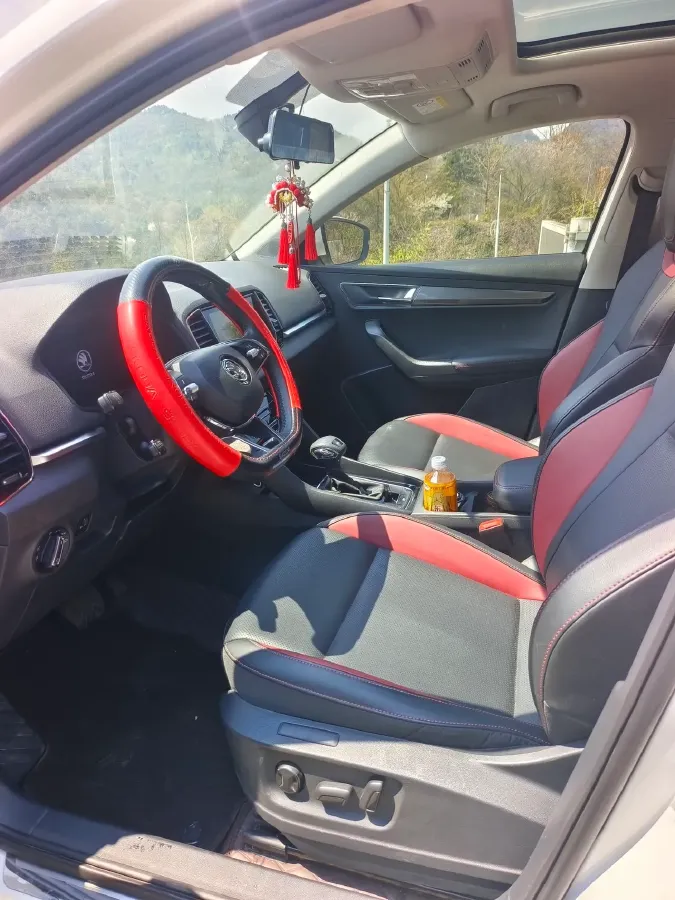 2022 Skoda Karoq 1.4T 150HP L4 7DCT,autocango,china used car exporter,china ev exporter,chinese used car exporter,chinese used ev exporter