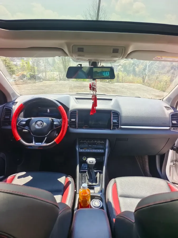 2022 Skoda Karoq 1.4T 150HP L4 7DCT,autocango,china used car exporter,china ev exporter,chinese used car exporter,chinese used ev exporter