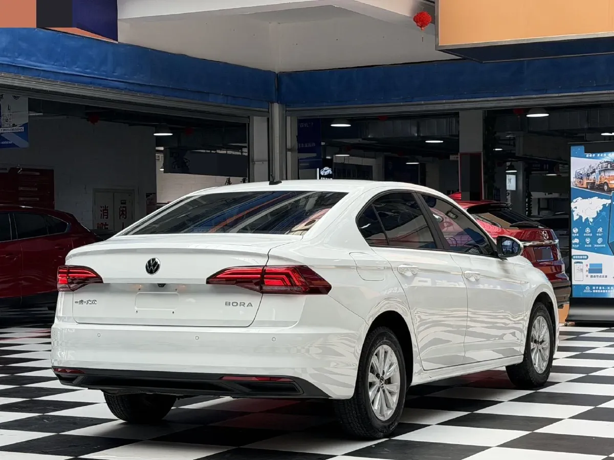 2021 Volkswagen Bora 1.5L 113HP L4 6AT,autocango,china used car exporter,china ev exporter,chinese used car exporter,chinese used ev exporter