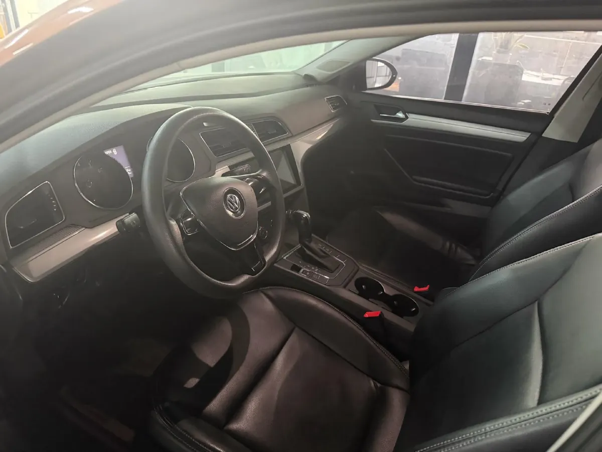 2018 Volkswagen Lamando 1.4T 131HP L4 7DCT,autocango,china used car exporter,china ev exporter,chinese used car exporter,chinese used ev exporter